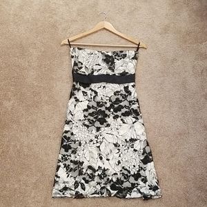 Strapless dress.